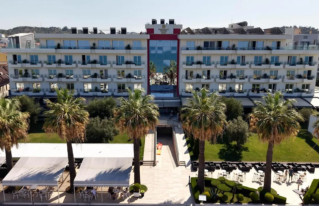 Premium Beach Hotel-1